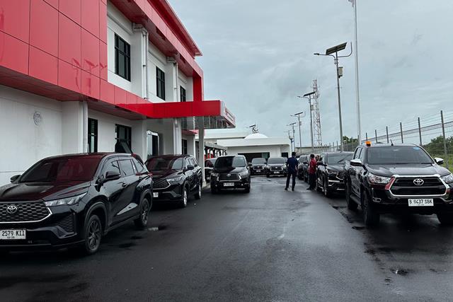 rental mobil Mulyo Transport Yogyakarta